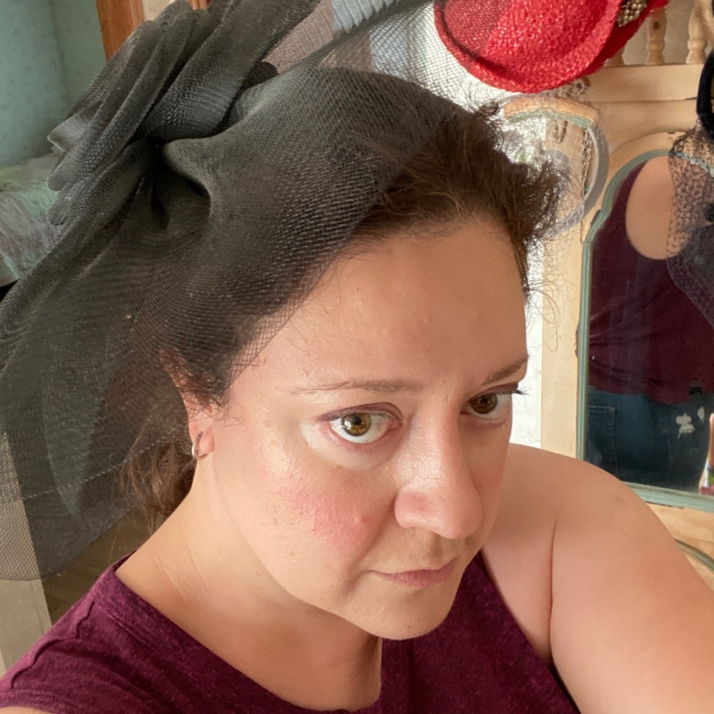 Meet your Posher, Christina